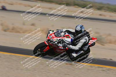 media/Oct-08-2022-SoCal Trackdays (Sat) [[1fc3beec89]]/Turn 9 Inside (10am)/